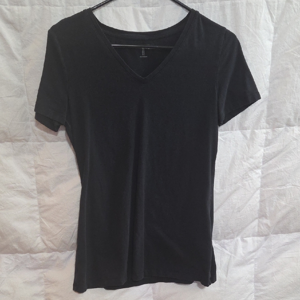 Elegant Black V-Neck Women's Tee